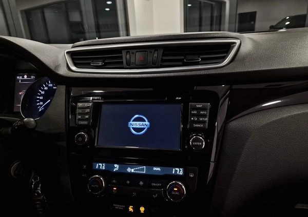 Nissan Qashqai cena 77900 przebieg: 82000, rok produkcji 2017 z Jelenia Góra małe 436